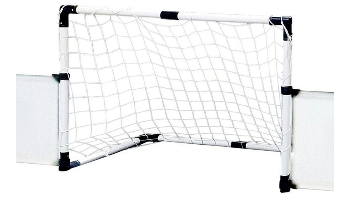 Football pitch / Soccer Field from DUNLOP (4.26 x 2.35 m)