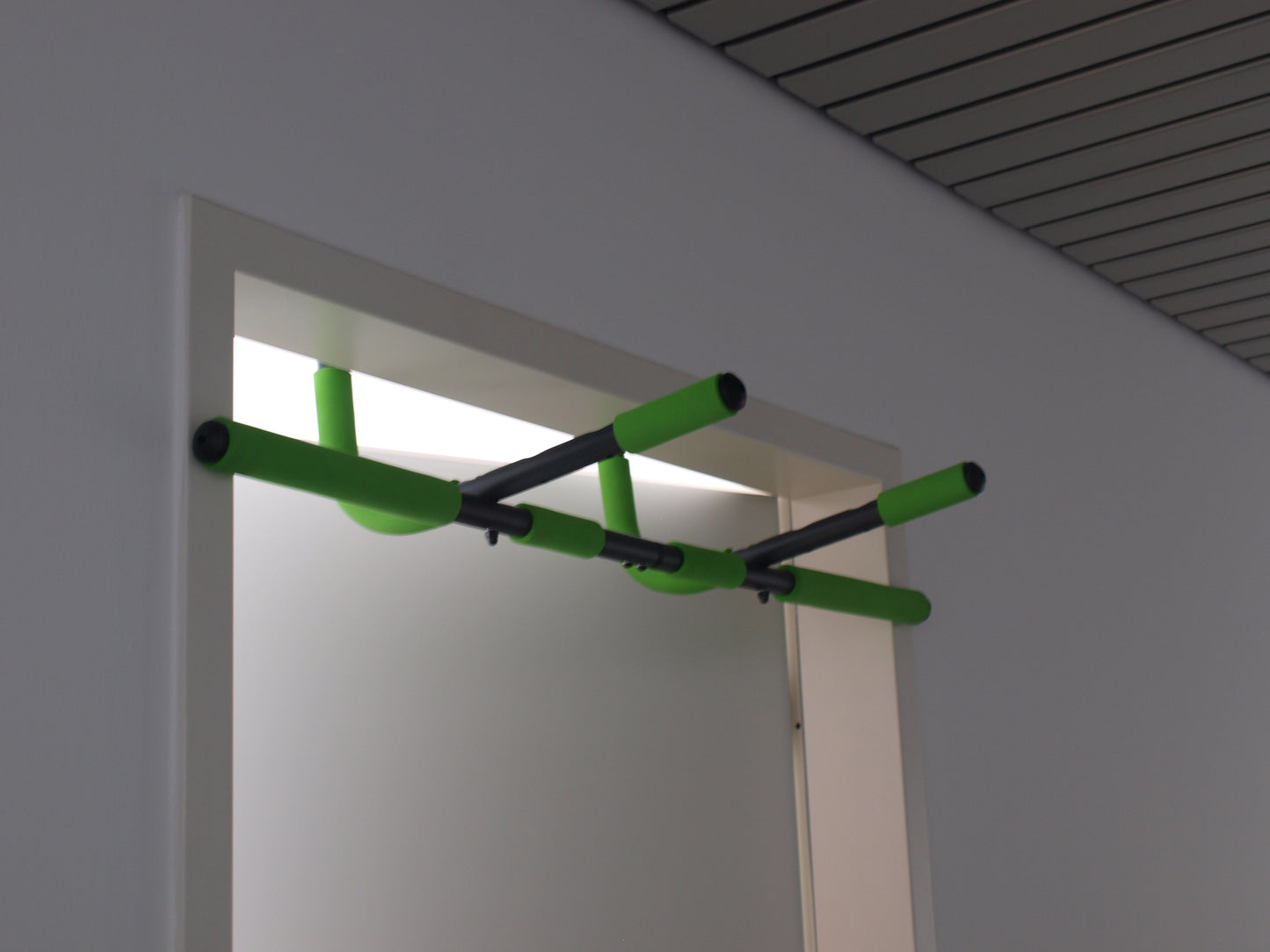 Schildkröt multifunctional door bar 4 in 1